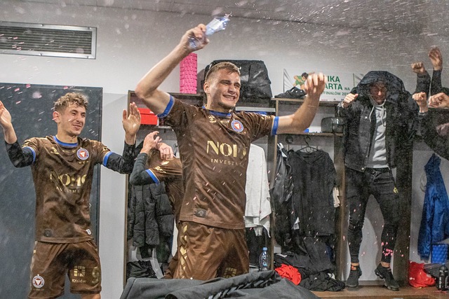 不乏因为主 不乏因为主